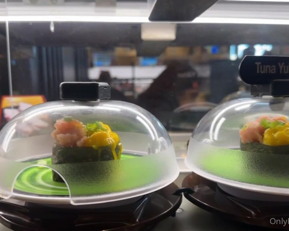 Christy Love aka clca69 - 12-15-2022 OnlyFans Video - The most high tech sushi place I have ever been, Kura revolving Sushi The food was