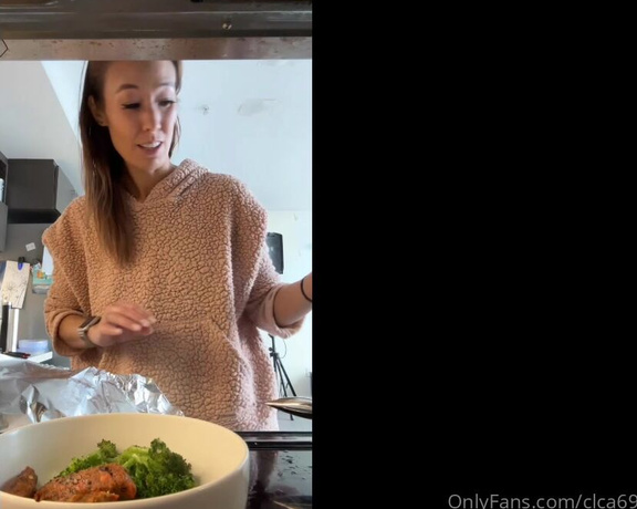 Christy Love aka clca69 - 07-27-2023 OnlyFans Video - Cooking time with Christy