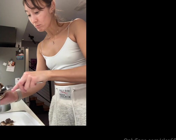 Christy Love aka clca69 - 05-18-2023 OnlyFans Video - Cooking with Christy_upre