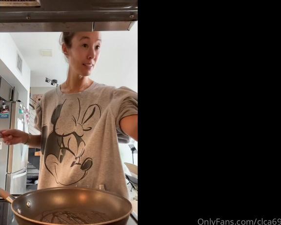 Christy Love aka clca69 - 05-30-2023 OnlyFans Video - Cooking with Christy falafel salad