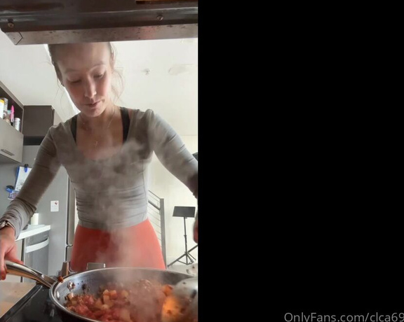 Christy Love aka clca69 - 05-25-2023 OnlyFans Video - Cooking with Christy vegan Spaghetti