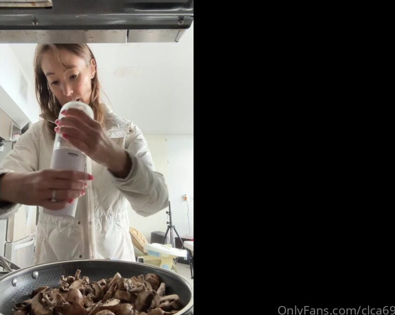 Christy Love aka clca69 - 06-29-2023 OnlyFans Video - Cooking with Christy Love_74ly