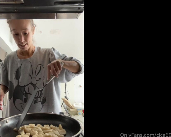 Christy Love aka clca69 - 07-13-2023 OnlyFans Video - Cooking with Christy Cauliflower knocci