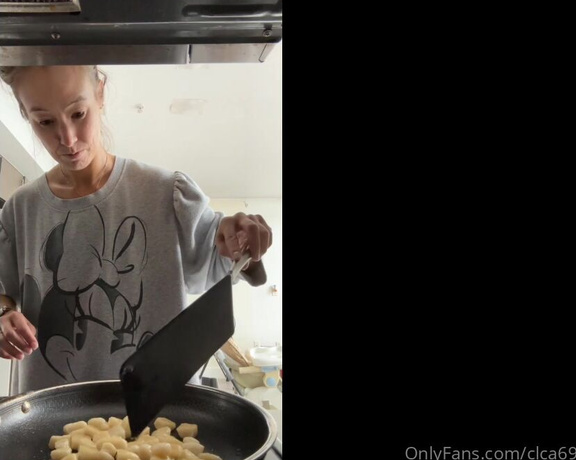 Christy Love aka clca69 - 07-13-2023 OnlyFans Video - Cooking with Christy Cauliflower knocci