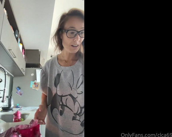 Christy Love aka clca69 - 09-19-2023 OnlyFans Video - Cooking with Christy Vegan pizza