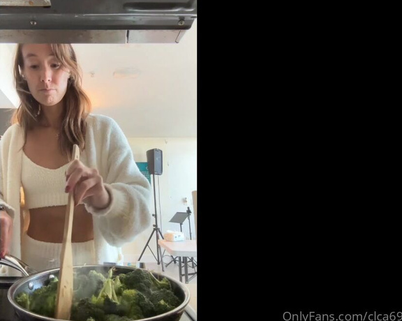 Christy Love aka clca69 - 09-28-2023 OnlyFans Video - Cooking with Christy_wtqa