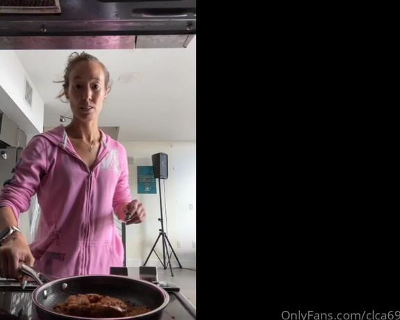 Christy Love aka clca69 - 11-07-2023 OnlyFans Video - Cooking with Christy Mexican vegan food