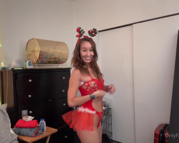 Christy Love aka clca69 - 12-19-2023 OnlyFans Video - Thank you Mr Barricade for this Christmas lingerie