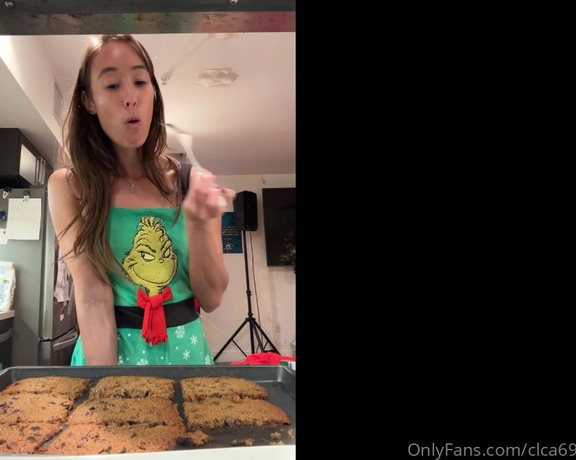 Christy Love aka clca69 - 01-23-2024 OnlyFans Video - First time making persimmon cookies and OMG when I finally got it right it tasted delicious