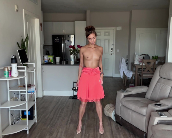 Christy Love aka clca69 - 10-26-2024 OnlyFans Video - Watch me tease you back and forth