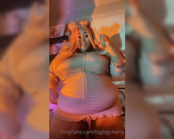 Big Big Cherry  BBW aka bigbigcherry - 09-28-2021 OnlyFans Video - Yall better get used to Old School reggaeton  because when I get horny its all