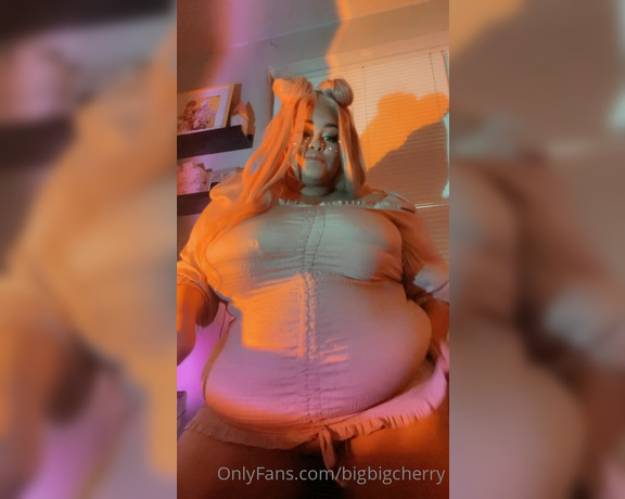 Big Big Cherry  BBW aka bigbigcherry - 09-28-2021 OnlyFans Video - Yall better get used to Old School reggaeton  because when I get horny its all