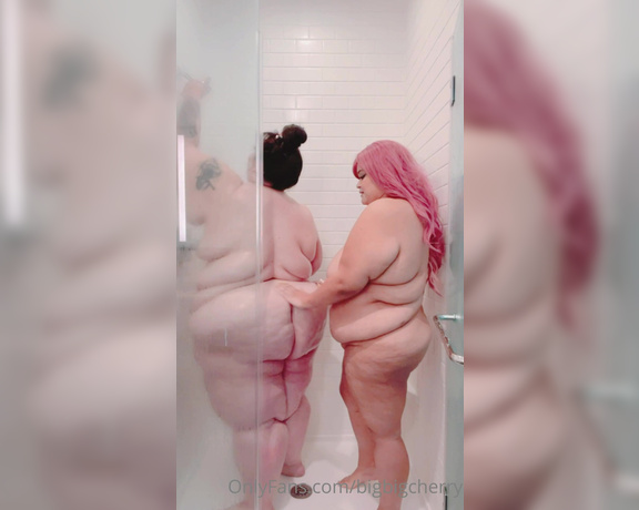 Big Big Cherry  BBW aka bigbigcherry - 02-23-2022 OnlyFans Video - After getting kasstheeblast all dirty, I had to wash her up