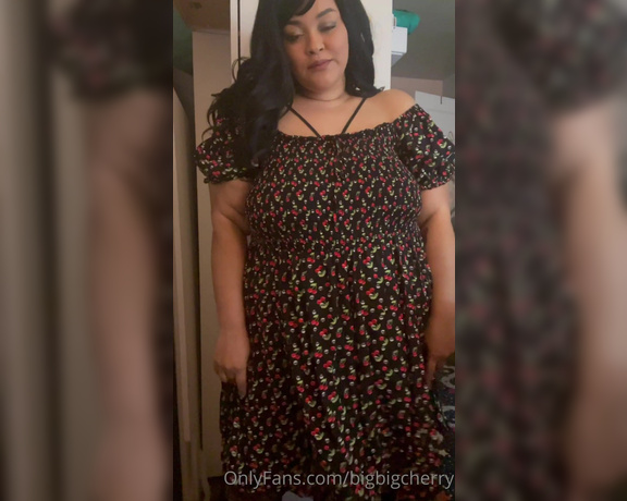 Big Big Cherry  BBW aka bigbigcherry - 03-14-2022 OnlyFans Video - Going out looking innocent, but they dont know whats under