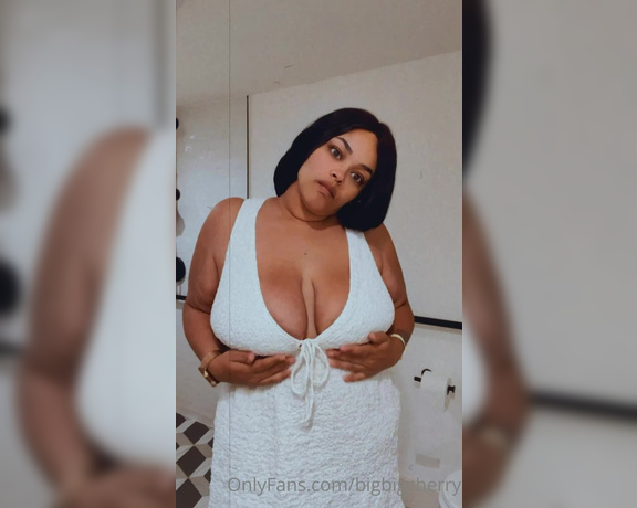 Big Big Cherry  BBW aka bigbigcherry - 07-18-2022 OnlyFans Video - Would you chase after me