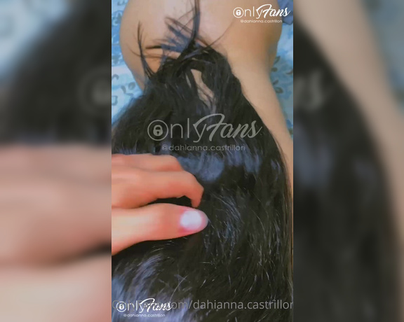 Dahianna Castrillon aka dahianna.castrillon - 08-10-2022 OnlyFans Video - Les gustan las mamadas Porque a mi me encanta chupar  La continuación está en el