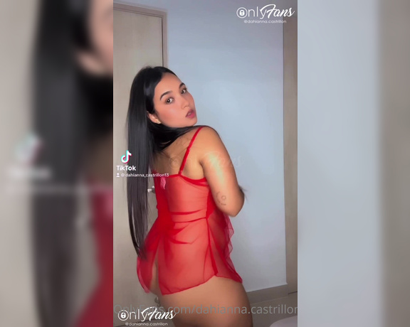 Dahianna Castrillon aka dahianna.castrillon - 06-27-2023 OnlyFans Video - En tu DM te envié un videito masturbandome delicioso  In your DM I sent you