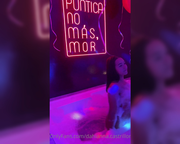 Dahianna Castrillon aka dahianna.castrillon - 12-07-2021 OnlyFans Video - La puntica no más, mor  Amores lo recogido en esta campaña será para comprar lencería