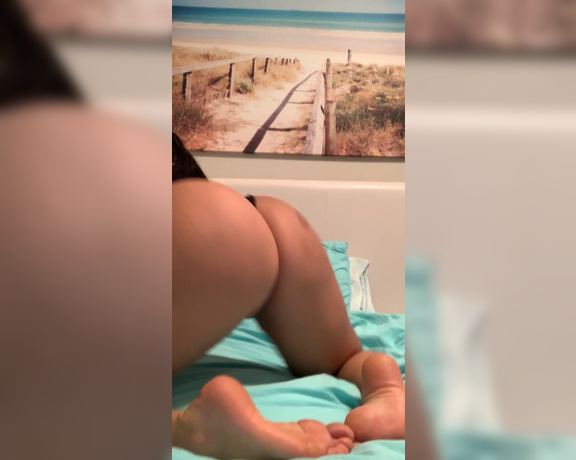 Honey Martinez aka honey.martinez - 12-18-2019 OnlyFans Video - Does daddy wish I was twerking on his cock