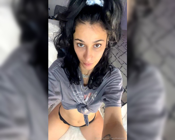 Baddie Lex aka lexythebaddie - 03-07-2022 OnlyFans Video - Stream started at 03072022 0316 am POINT OF VIEWS INSAINE SPREAD OUTTTTT ON THE BED