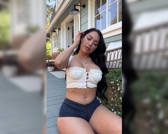 Maddy Belle aka baddiemaddy - 04-08-2024 OnlyFans Video - I love it when you watch me