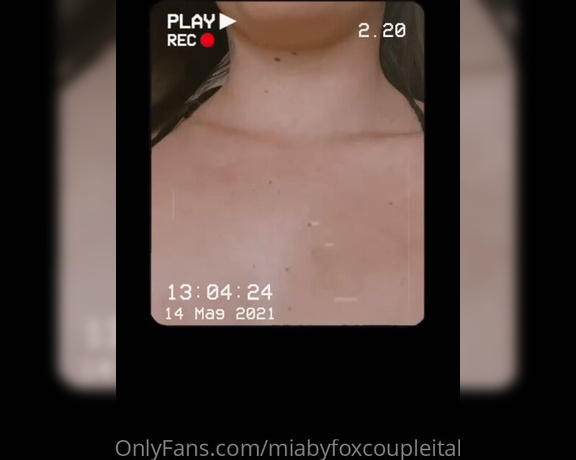 Mia by FoxCoupleItalia aka miabyfoxcoupleitalia - 05-30-2021 OnlyFans Video - Notte a tutti  Mia