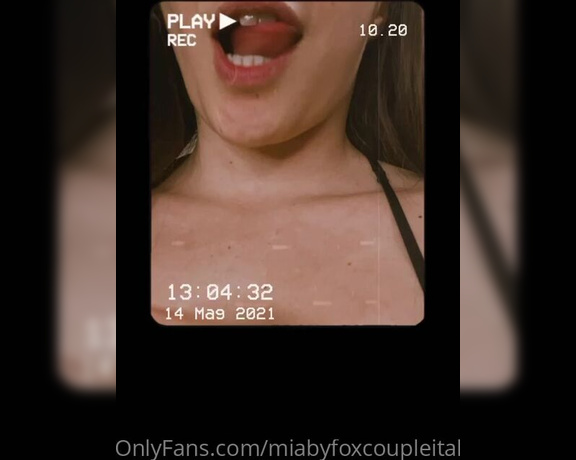 Mia by FoxCoupleItalia aka miabyfoxcoupleitalia - 05-30-2021 OnlyFans Video - Notte a tutti  Mia