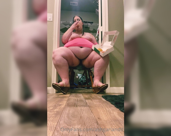 Ashley Garland aka ashgarlandd - 01-12-2022 OnlyFans Video - Tip me and Ill send the full 10 minutes