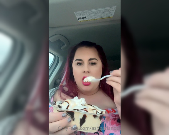 Ashley Garland aka ashgarlandd - 03-23-2022 OnlyFans Video - I love hot fudge sundaes