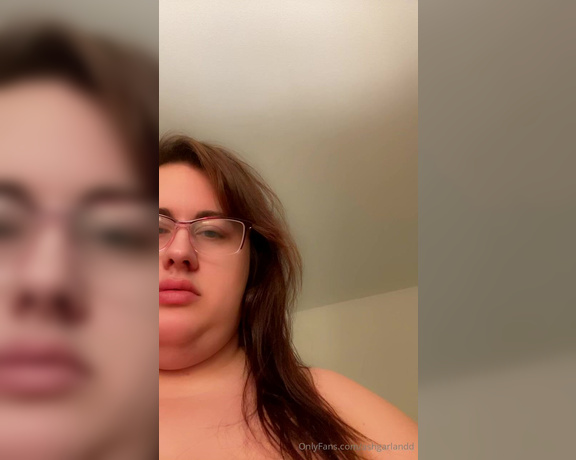 Ashley Garland aka ashgarlandd - 08-04-2024 OnlyFans Video - Being goofy and fatttt