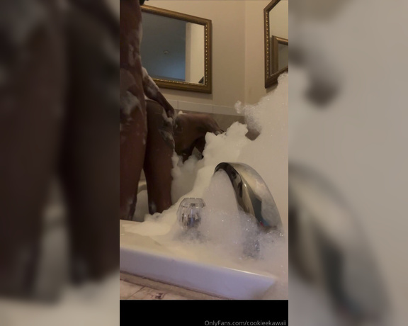 Cookiee Kawaii aka cookieekawaii - 12-01-2024 OnlyFans Video - The jacuzzi had me too relaxed