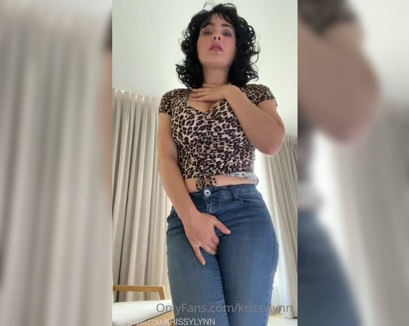 Krissy Lynn aka krissylynn - 04-15-2021 OnlyFans Video - Dont forget the hottest videos are waiting for you in your DMs loves