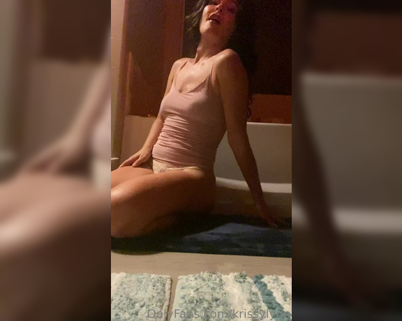 Krissy Lynn aka krissylynn - 10-14-2022 OnlyFans Video - Slow and sensual mood  phonestash_jbvd