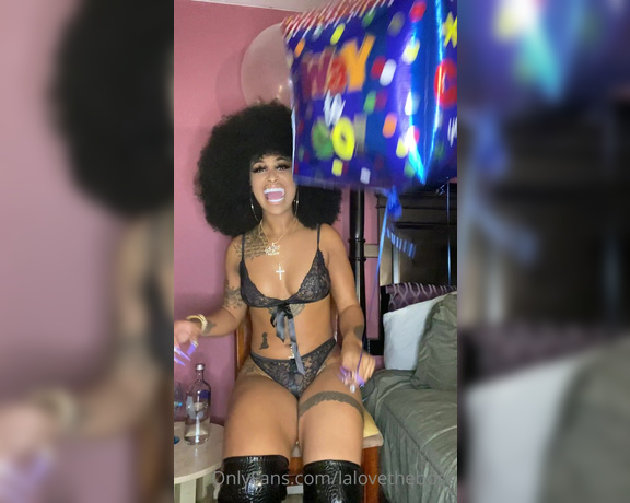 Lalovetheboss - Welcome To My Only Fans My Babies Thank you all for Being here it’s t Fp (27.11.2020)