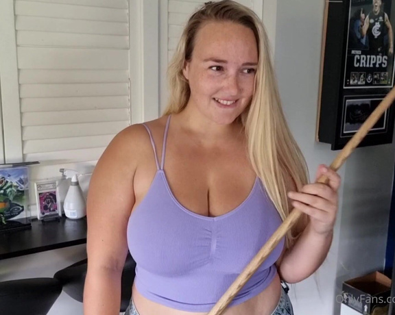 MrsBattlerz aka mrsbattlerz - 02-28-2023 OnlyFans Video - Tomorrow night my Girl on Girl feature Billiard Blondes drops at 6pm AEDST with the curvy