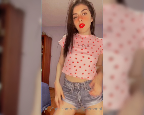 MyBlogPersonal aka myblogpersonal - 01-26-2021 OnlyFans Video - Mi canción fav_1h0q