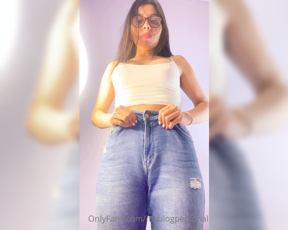 MyBlogPersonal aka myblogpersonal - 08-27-2021 OnlyFans Video - Jeans