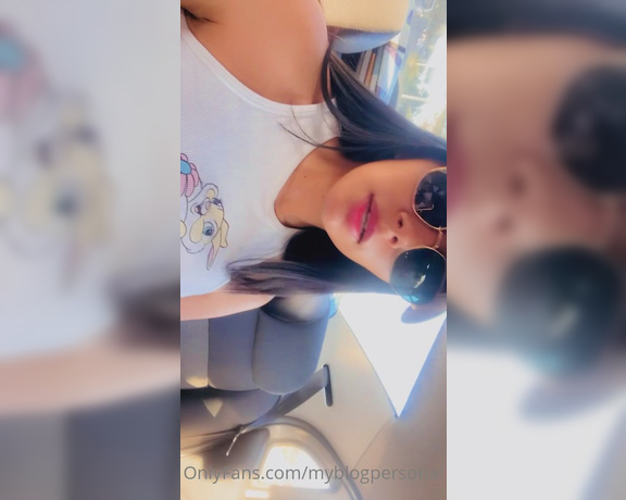 MyBlogPersonal aka myblogpersonal - 08-10-2022 OnlyFans Video - Me grabé en un viaje de UBER_13i2