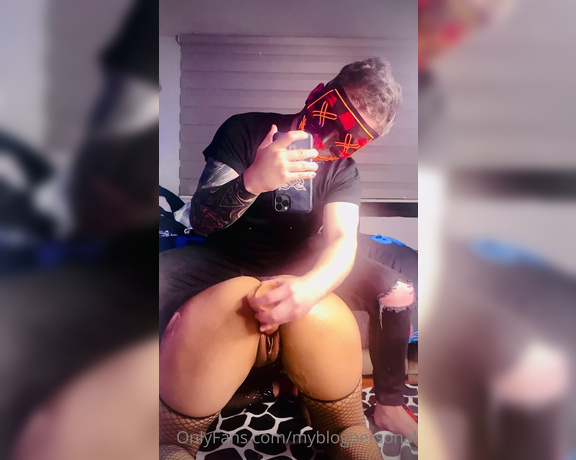 MyBlogPersonal aka myblogpersonal - 11-09-2022 OnlyFans Video - Ultimo video de HALLOWEEN 1 o 2_0xs1