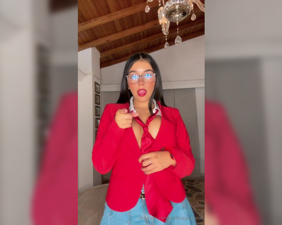 MyBlogPersonal aka myblogpersonal - 11-07-2023 OnlyFans Video - Mi outfit de RBD