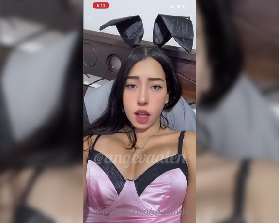 Angelica Valentina aka angevaalen - 04-26-2023 OnlyFans Video - Les dejé VIDEOS EXPLÍCITOS EN EL PRIVADO