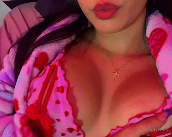 Angelica Valentina aka angevaalen - 06-15-2024 OnlyFans Video - I can be your bitch, Daddy