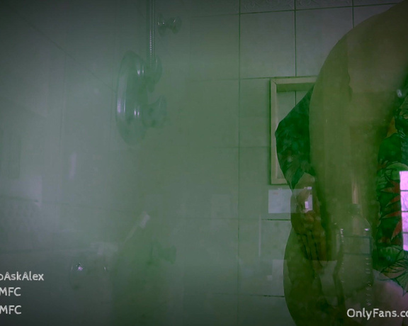 GoAskAlex aka goaskalex - 12-15-2019 OnlyFans Video - A steaming hot shower, the water beading up and rolling down my skin