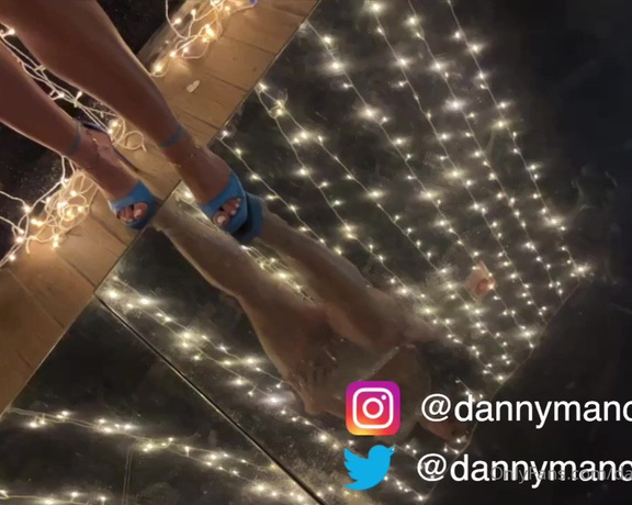 Danny Mancini aka dannymancinixxx - 07-25-2023 OnlyFans Video - O único vídeo que deu pra fazer da festa liberal do FDS, depois eles confiscam o