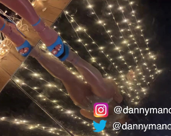 Danny Mancini aka dannymancinixxx - 07-25-2023 OnlyFans Video - O único vídeo que deu pra fazer da festa liberal do FDS, depois eles confiscam o