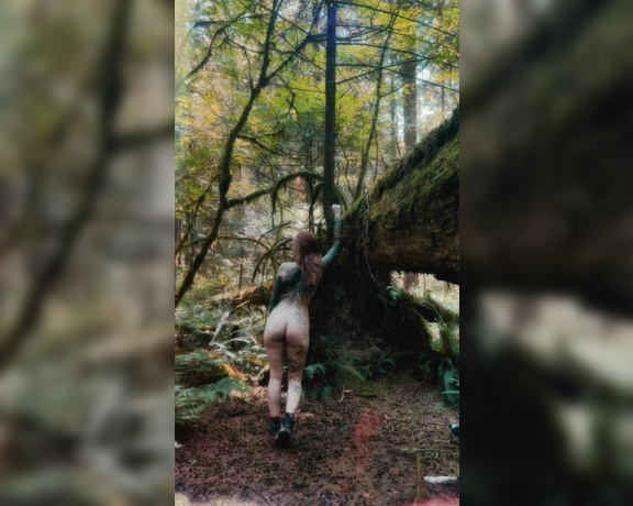 GoAskAlex aka goaskalex - 08-29-2022 OnlyFans Video - POV _ Im taking nudes in the forest and I have no idea youre there