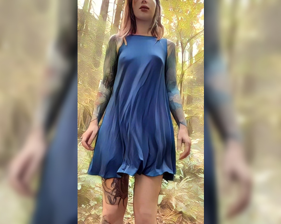 GoAskAlex aka goaskalex - 08-28-2022 OnlyFans Video - POV _ were out for a hike when the brownies kick in