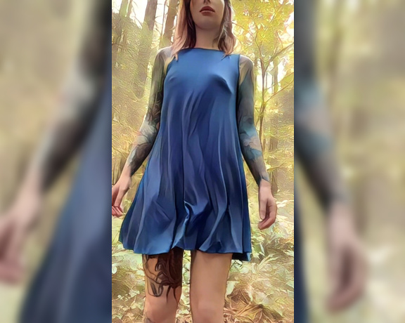 GoAskAlex aka goaskalex - 08-28-2022 OnlyFans Video - POV _ were out for a hike when the brownies kick in