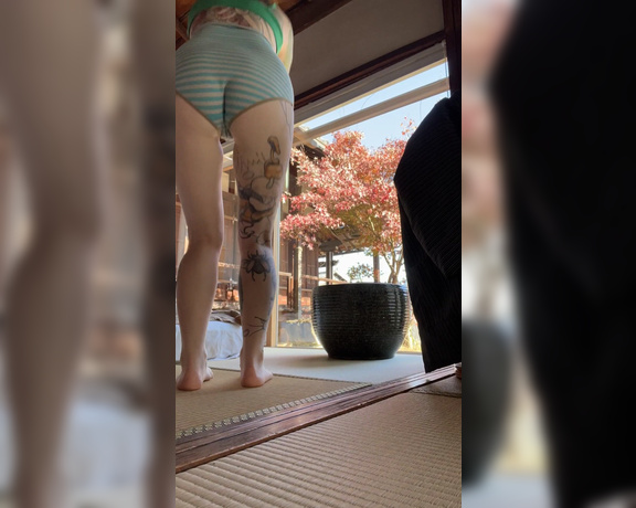 GoAskAlex aka goaskalex - 12-06-2023 OnlyFans Video - More yoga I have been sore and run down from all of the travelling weve been