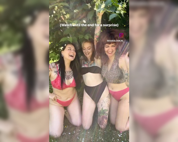 GoAskAlex aka goaskalex - 07-28-2023 OnlyFans Video - Its Friendship Friday say hi to smut_therapy and ceressuicide